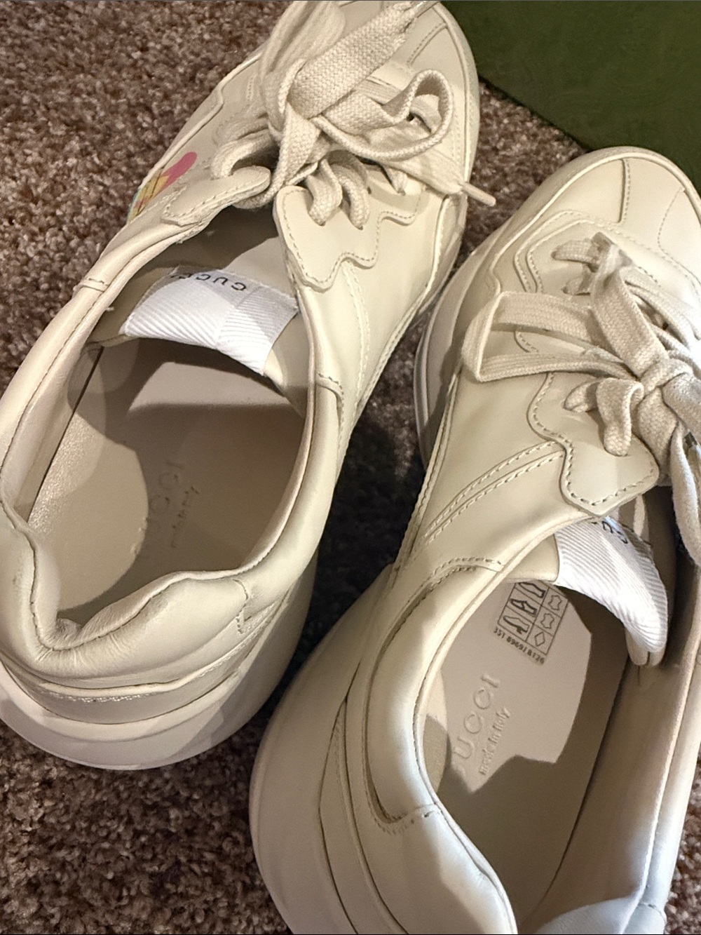 Gucci Cream Leather Rhyton Sneakers with Pink Yellow Teal Logo - Picture 4 of 5